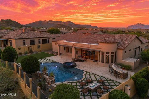 2312 N Steele Cir, Mesa, AZ, 85207-4162 | Card Image