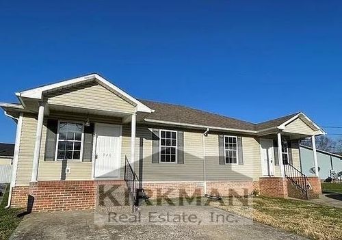 920-920 L C Ave, Hopkinsville, KY, 42240-1124 | Card Image