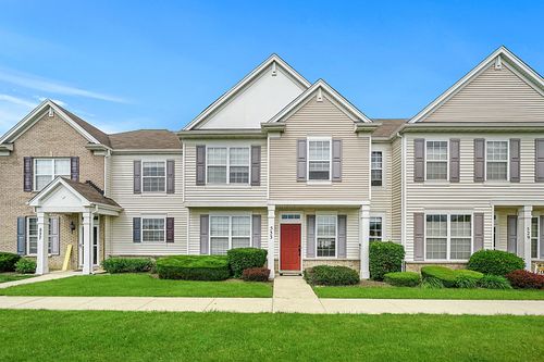 533 Cannon Ball Dr, Grayslake, IL, 60030-2478 | Card Image