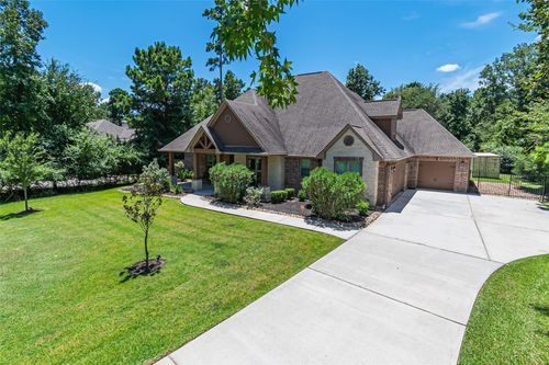 8970 Navigation Cir, Montgomery, TX, 77316-6886 | Card Image