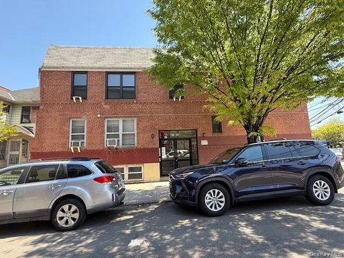 41-53 68 Street, New York, NY, 11377 | Card Image