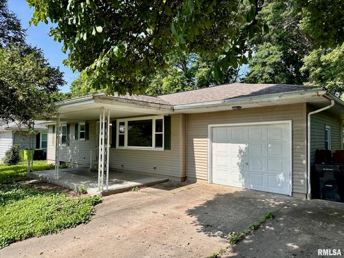 9 Edgehill Court, Jacksonville, IL, 62650 | Card Image
