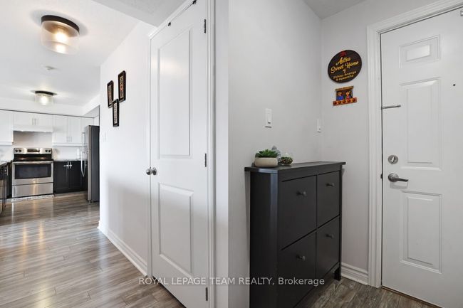 8 - 2240 10 Th Line Rd, Condo with 2 bedrooms, 2 bathrooms and 1 parking in Orléans ON | Image 4
