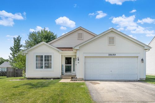 10499 Fleetwood St, Huntley, IL, 60142-8108 | Card Image