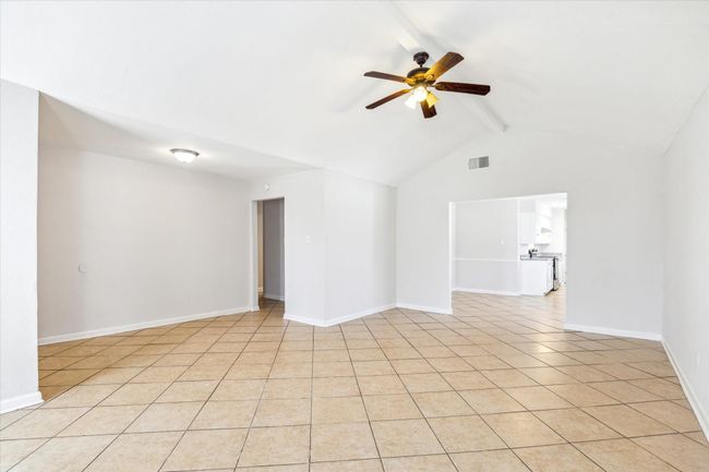 5519 Fallengate Dr, House other with 3 bedrooms, 2 bathrooms and 2 parking in Spring TX | Image 8