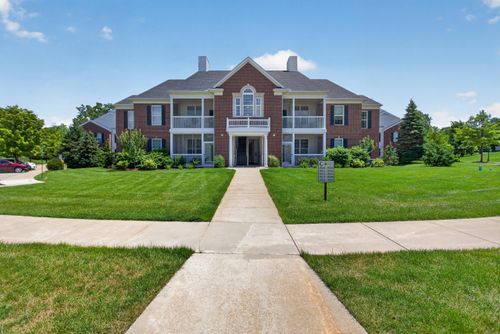 1928 Coventry Rd, Jackson, MI, 49201-8192 | Card Image