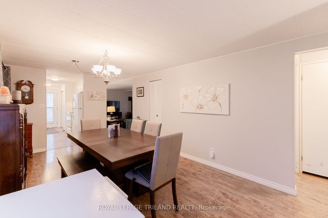 265 Pebble Beach Pky, House other with 2 bedrooms, 2 bathrooms and 2 parking in Grand Bend ON | Image 22