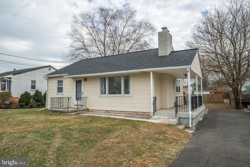 233 Garden Ave, HORSHAM, PA, 19044-2535 | Card Image