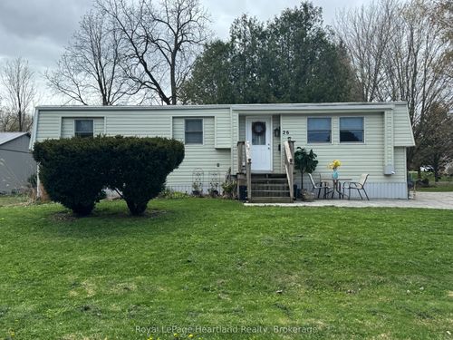 26 North St, Egmondville, ON, N0K1G0 | Card Image