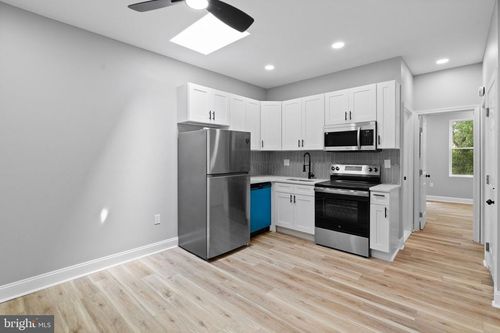 6232 Reedland St, PHILADELPHIA, PA, 19142-2910 | Card Image