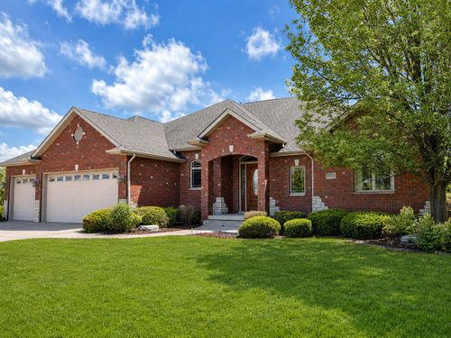 10055 Clark Pl, Crown Point, IN, 46307 | Card Image