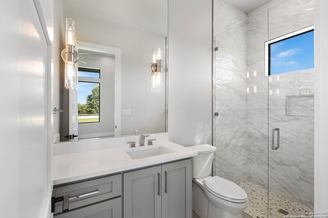 118 Obscure Way, House other with 4 bedrooms, 5 bathrooms and null parking in Spring Branch TX | Image 27