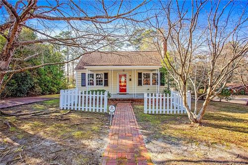 809 Cape Fear Ave, Fayetteville, NC, 28303-4309 | Card Image