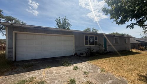 320 Maple St, Chelsea, OK, 74016-2010 | Card Image