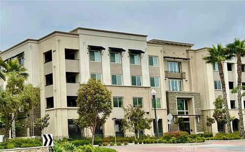 304-2870 Wagon Wheel Road, Oxnard, CA, 93036 | Card Image