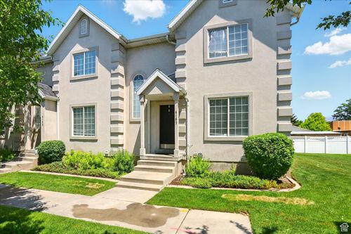 4167 S Davenshire Ln, Taylorsville, UT, 84129-5369 | Card Image