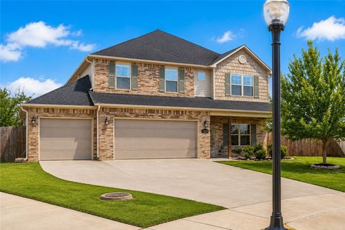 7233 Charlotte Ave, Springdale, AR, 72762-8463 | Card Image