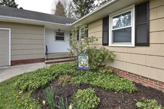 25759 Akins Rd, House other with 3 bedrooms, 2 bathrooms and null parking in Columbia Station OH | Image 4