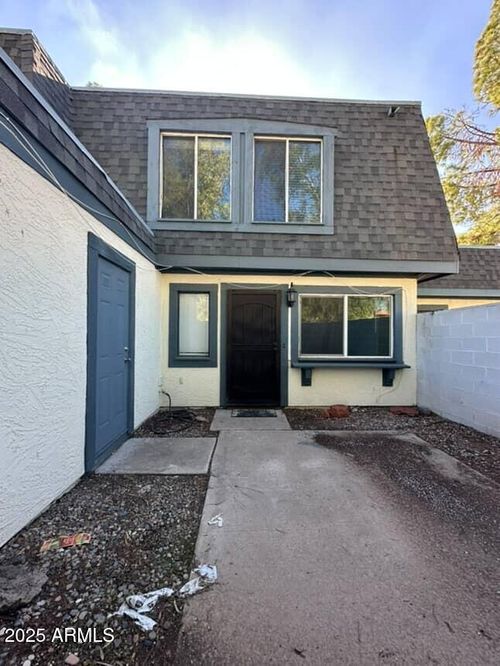 8125 N 32nd Dr, Phoenix, AZ, 85051-6225 | Card Image