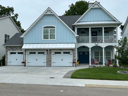 221 Hammock Dr, Winchester, TN, 37398-3084 | Card Image