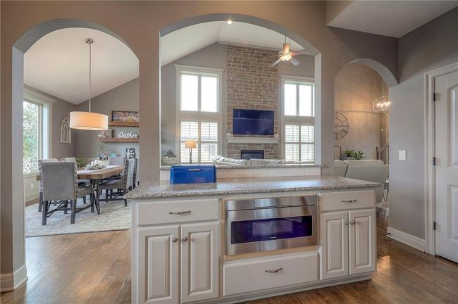 823 155 Th Cir, House other with 5 bedrooms, 4 bathrooms and null parking in Basehor KS | Image 14