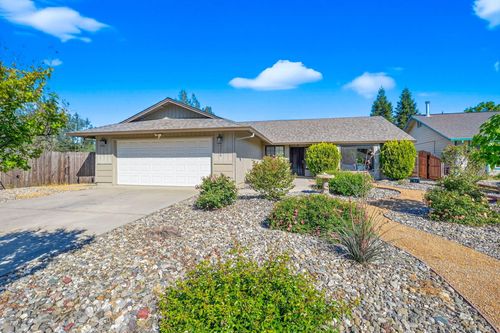 2370 Candlewood Drive, Redding, CA, 96003 | Card Image