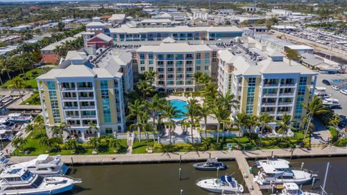621-804 E Windward Way, Lantana, FL, 33462-8028 | Card Image