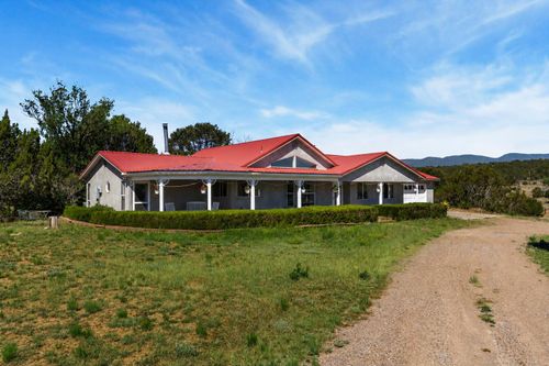 37 Camino Del Oriente, Tijeras, NM, 87059-7459 | Card Image