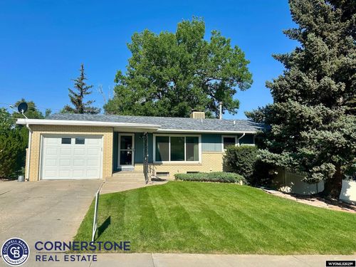 1704 Holly St, Casper, WY, 82604-6200 | Card Image