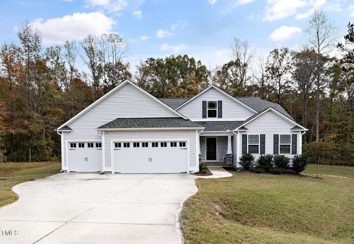 121 Viajar Way, Smithfield, NC, 27577-6629 | Card Image