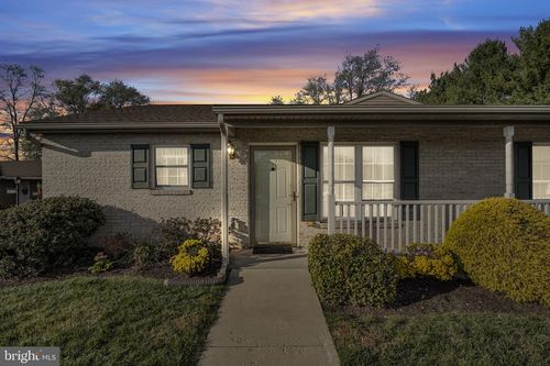 3 Mel Ron Ct, CARLISLE, PA, 17015 | Card Image