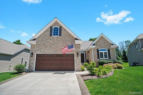 64 Fox Hollow Dr, Metamora, MI, 48455-9006 | Card Image