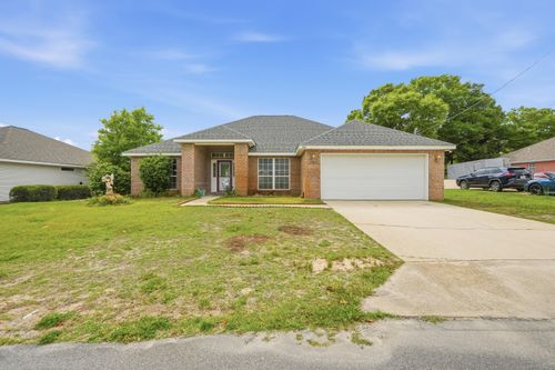 100 Marimba St, Mary Esther, FL, 32569-1529 | Card Image