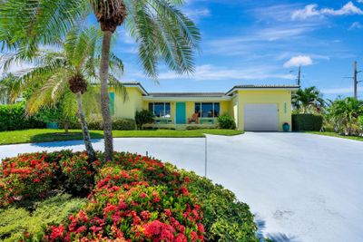 333 Ocean Drive, House other with 3 bedrooms, 2 bathrooms and null parking in Juno Beach FL | Image 2