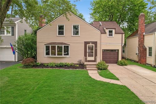152 Bernhardt Drive, Amherst, NY, 14226 | Card Image