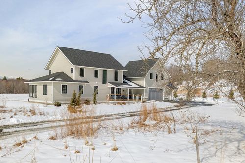 549 Loomis Hill Road, Waterbury, VT, 05677 | Card Image