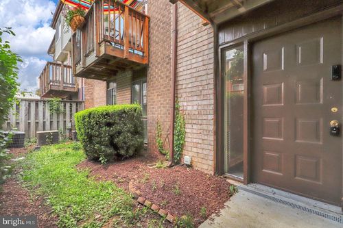 6-ef-2420 Sun Valley Cir, SILVER SPRING, MD, 20906-2230 | Card Image