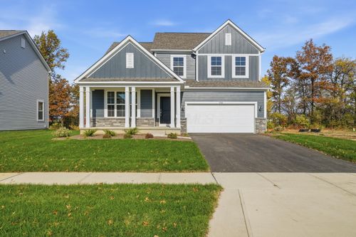 234 Silver Pine Ln, Lewis Center, OH, 43035 | Card Image