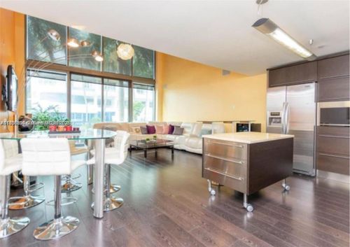 apt-146-6000 Collins Ave, Miami Beach, FL, 33140-2372 | Card Image