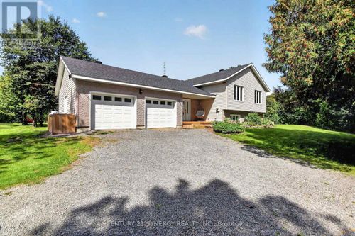 496 William Campbell Road, Montague, ON, K7A4S6 | Card Image