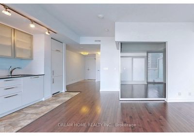 2307 - 14 York St, Condo with 1 bedrooms, 1 bathrooms and null parking in Toronto ON | Image 3