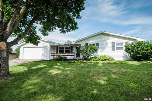 606 13th Ave, Hampton, IL, 61256-9611 | Card Image