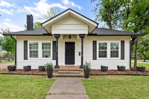 211 Sw 4th St, Kerens, TX, 75144-3009 | Card Image