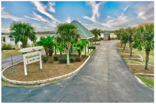 1 S Chenier Dr, Madisonville, LA, 70447 | Card Image
