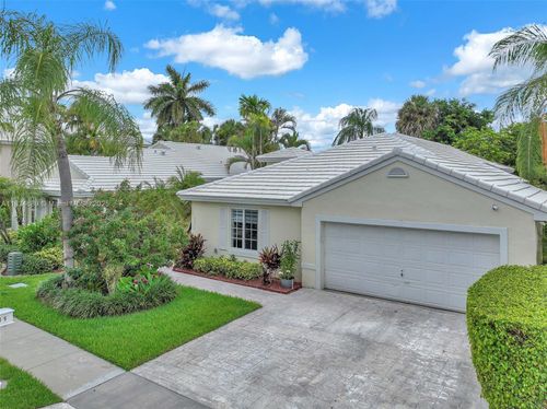 1211 Wilshire Cir E, Pembroke Pines, FL, 33027-2211 | Card Image