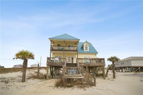 104 Surf Ct, Dauphin Island, AL, 36528-4000 | Card Image
