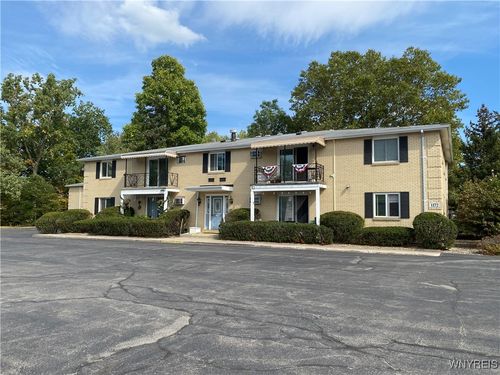 apt-12-1172 Indian Church Rd, West Seneca, NY, 14224-1338 | Card Image