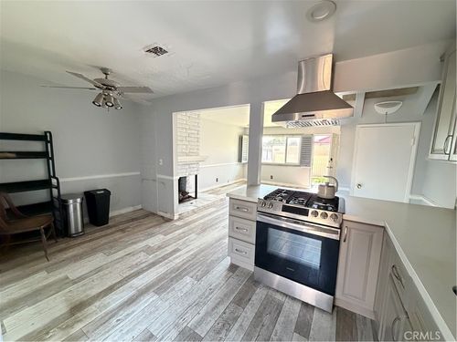 j-32-13656 Red Hill Ave, Tustin, CA, 92780-4768 | Card Image