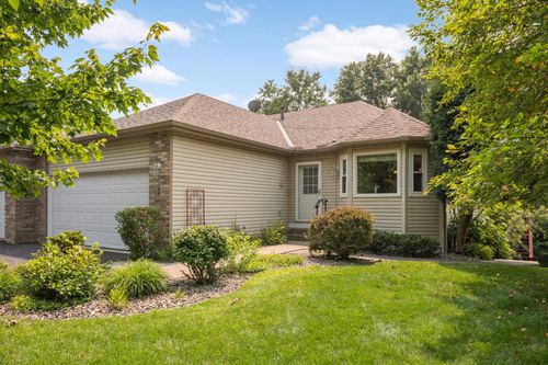 7129 48th St N, Oakdale, MN, 55128-2648 | Card Image