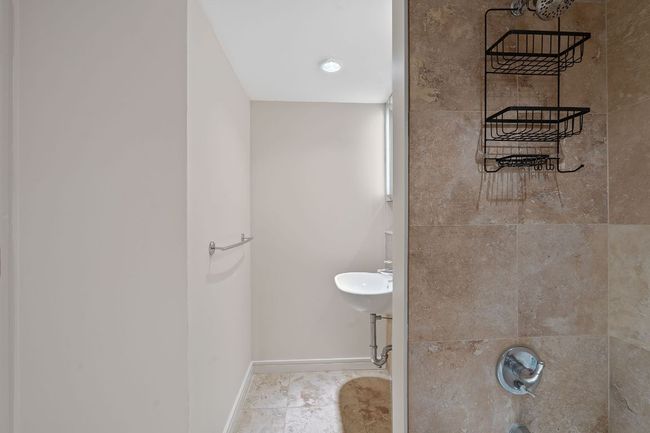 APT-805 - 1212 Guadalupe St, Condo with 2 bedrooms, 2 bathrooms and null parking in Austin TX | Image 23
